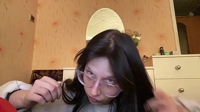 HeatherMiley online show from July 30, 2026, 9:19 am
