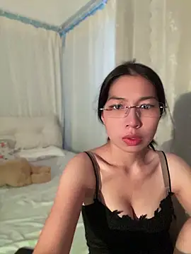 Seven SS online show from July 30, 2026, 1:27 am