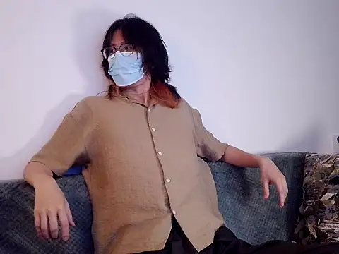 KinketsuBoy online show from July 25, 2026, 2:23 pm
