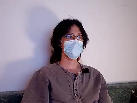 KinketsuBoy online show from July 21, 2026, 2:29 pm