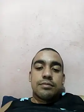 morenogostoso29 online show from July 27, 2026, 1:29 pm