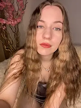 Lovely-Margo online show from July 28, 2026, 11:50 am