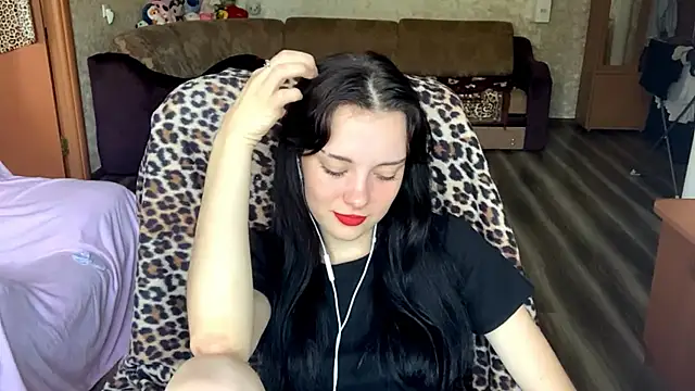 ElizaSins online show from July 30, 2026, 4:33 am