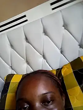 lovebby2 online show from July 28, 2026, 12:48 pm