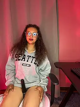 CheerryLily online show from July 30, 2026, 2:10 am