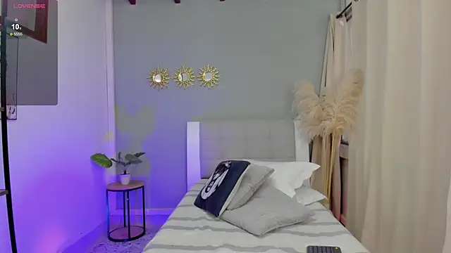 Samuelsantoss online show from July 29, 2026, 8:08 pm