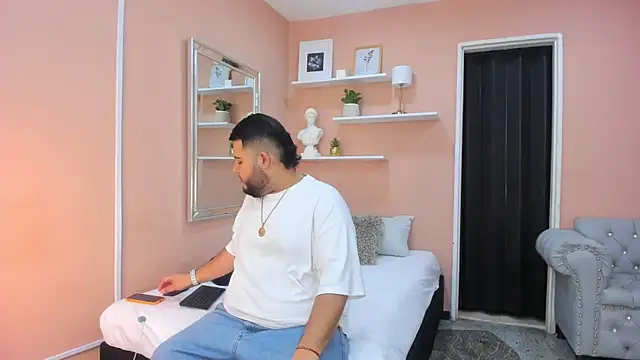 DamianVegaa online show from July 29, 2026, 3:06 am