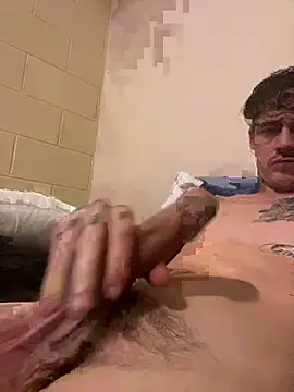 Bigdickenergy4204 online show from July 28, 2026, 1:43 pm