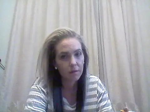 Stormy Reigns online show from July 25, 2026, 9:21 pm