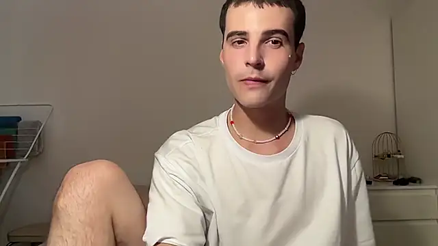 Lucas bennet online show from July 31, 2026, 6:05 pm