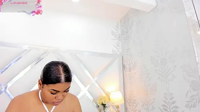 Chloeblazee online show from July 29, 2026, 7:57 pm