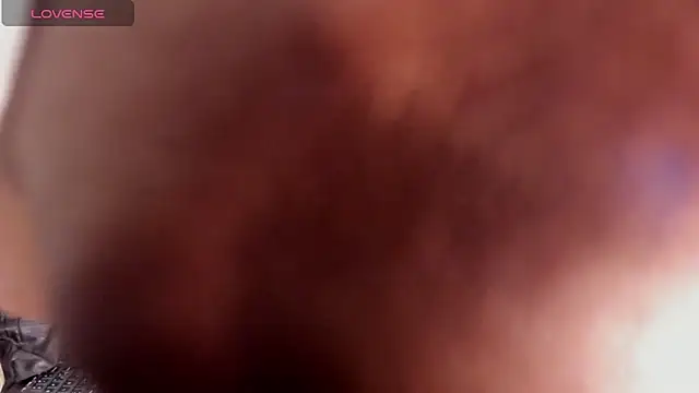 Snapshot of Dajanaaroa chatting on February 11, 2025, 1:41 pm Dajanaaroa online show from February 11, 2025, 1:41 pm