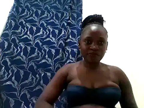 Sweetprettygl online show from August 3, 2026, 3:40 pm
