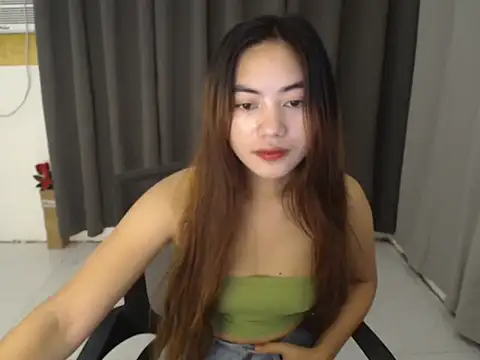 sexybabedine online show from July 25, 2026, 6:14 pm