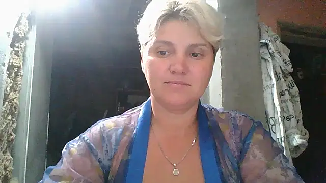 CutieKis online show from July 28, 2026, 8:01 pm