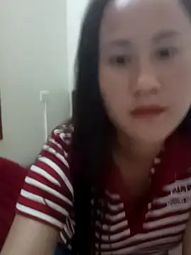 Yen-nhi online show from July 28, 2026, 11:17 am