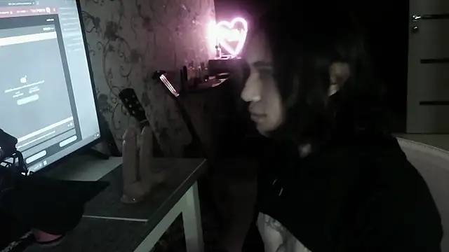 Kira UwU 666 online show from July 24, 2026, 8:16 pm