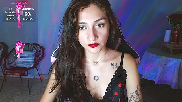 K3lly Lpz online show from July 28, 2026, 1:24 am