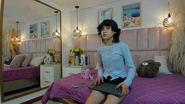 Nahomi Osaki online show from July 27, 2026, 1:07 pm