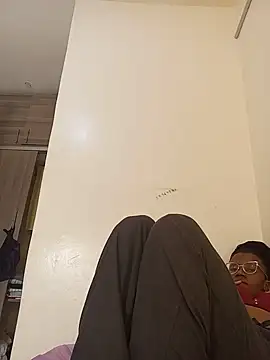 Mitchysxy001 online show from July 24, 2026, 9:44 pm