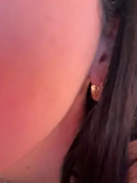 Snapshot of IvyValentine chatting on February 25, 2026, 7:03 pm IvyValentine online show from February 25, 2026, 7:03 pm