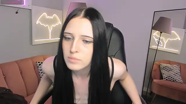 Snapshot of Chloe_Kingsley chatting on August 1, 2026, 5:00 pm Chloe Kingsley online show from August 1, 2026, 5:00 pm