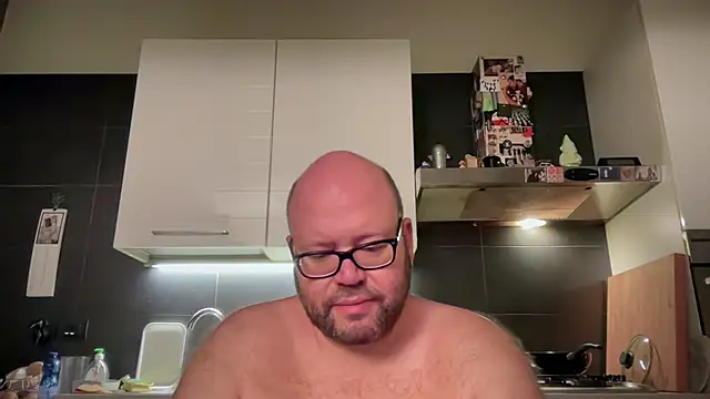 theitalianbear online show from September 18, 2025, 2:47 am