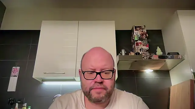 theitalianbear online show from April 10, 2026, 3:24 am