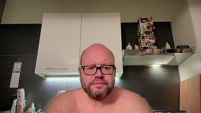 theitalianbear online show from July 13, 2026, 2:22 am