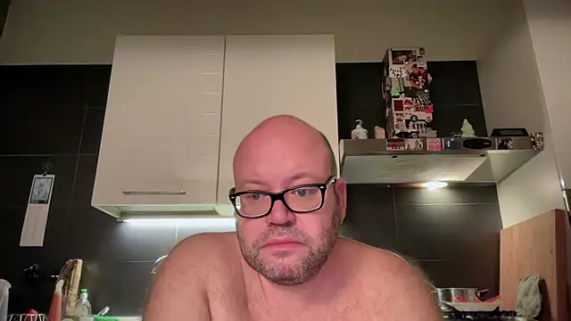theitalianbear online show from July 28, 2026, 3:03 am