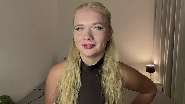 jennyfery online show from August 7, 2026, 3:01 am