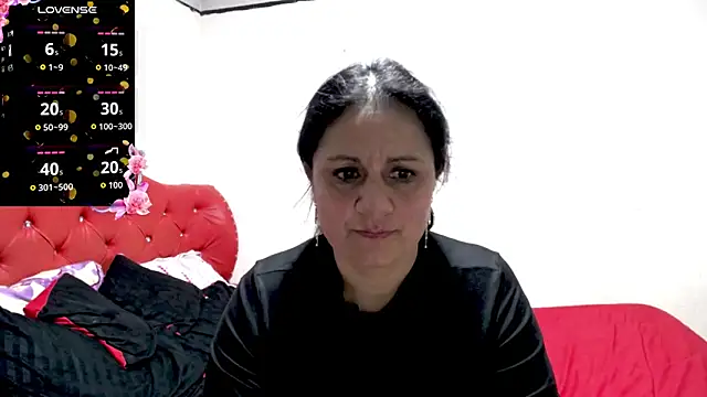 sexy jhoan88 online show from May 8, 2026, 2:43 pm
