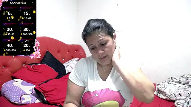 sexy jhoan88 online show from May 15, 2026, 11:58 pm