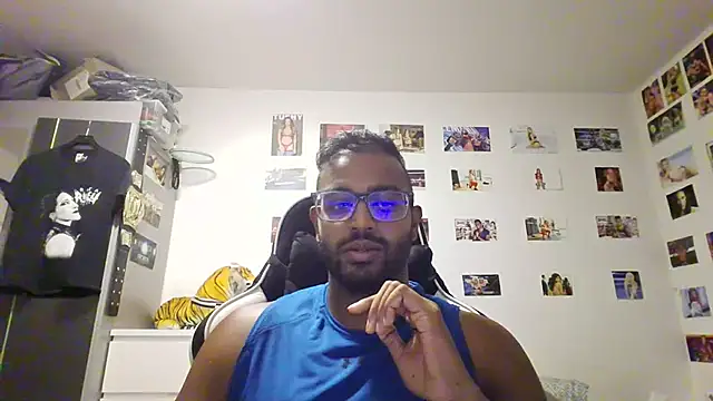xXxChrisKissxXx online show from July 26, 2026, 3:13 am