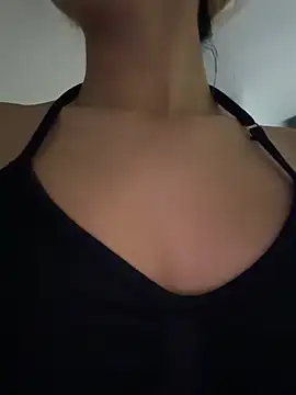 OneInAMillionXXxxx online show from July 28, 2026, 11:48 pm