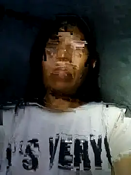 Nguyen Emaa online show from July 28, 2026, 10:42 pm