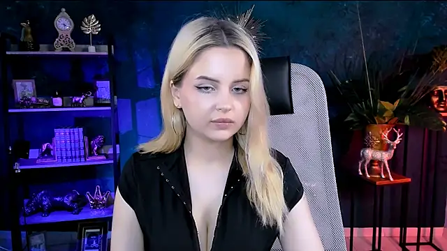 AliceSilvia  online show from July 28, 2026, 11:17 am