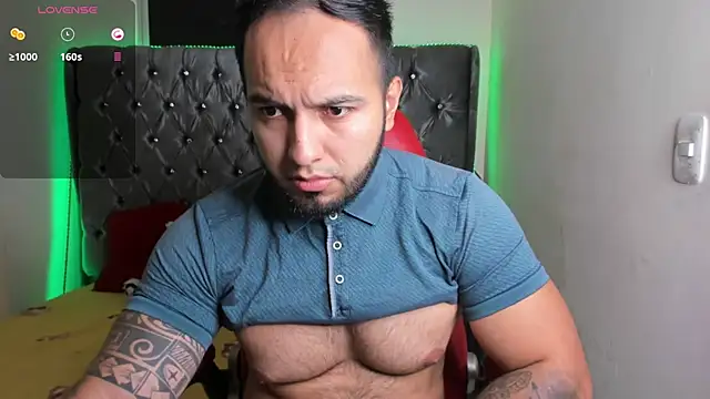 Snapshot of mrloganfuck1 chatting on August 6, 2026, 5:46 am mrloganfuck1 online show from August 6, 2026, 5:46 am