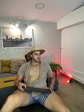 noahstevenss online show from July 29, 2026, 11:15 pm