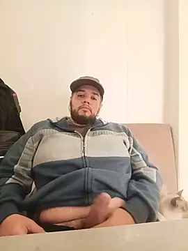 HOTCASALL online show from July 30, 2026, 1:32 pm