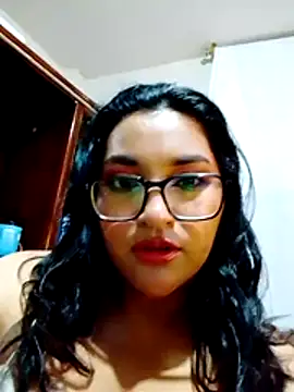 Snapshot of NyxCurvy chatting on August 2, 2026, 2:10 am NyxCurvy online show from August 2, 2026, 2:10 am