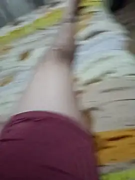 Snapshot of santiidnd chatting on August 2, 2026, 2:10 am santiidnd online show from August 2, 2026, 2:10 am