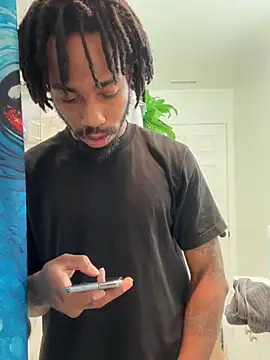 Snapshot of BigdaddyD1400 chatting on September 9, 2025, 5:39 am BigdaddyD1400 online show from September 9, 2025, 5:39 am