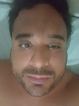 Snapshot of Rodrigo_Pau_Grosso chatting on August 2, 2026, 5:54 pm Rodrigo Pau Grosso online show from August 2, 2026, 5:54 pm
