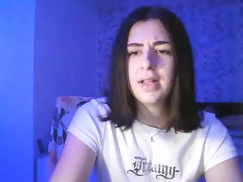 Ameliavel online show from August 5, 2026, 8:03 pm