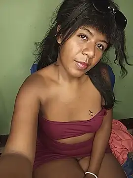 PinkyDaisy online show from August 7, 2026, 6:41 am