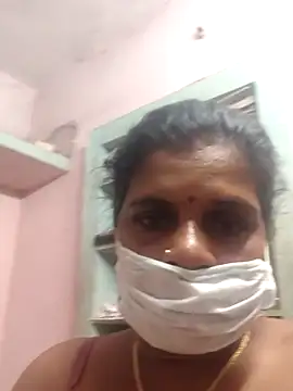 kumuthaqueen online show from August 5, 2026, 12:43 pm