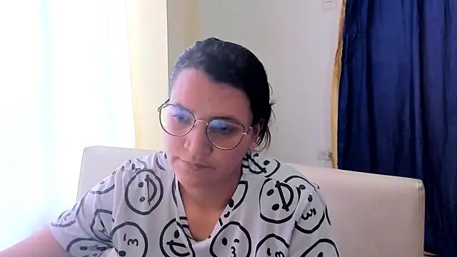 Snapshot of MARILYN_GARCIA chatting on February 19, 2025, 5:49 pm MARILYN GARCIA online show from February 19, 2025, 5:49 pm