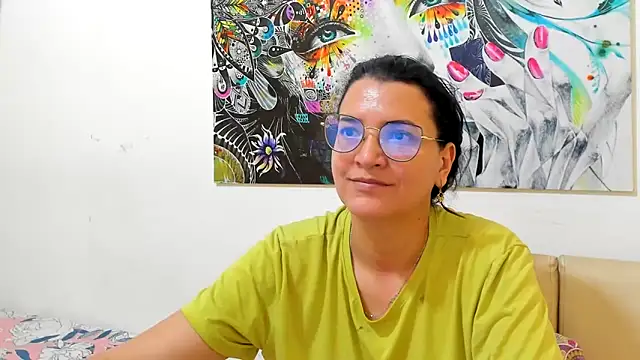 Snapshot of MARILYN_GARCIA chatting on March 27, 2026, 3:35 pm MARILYN GARCIA online show from March 27, 2026, 3:35 pm