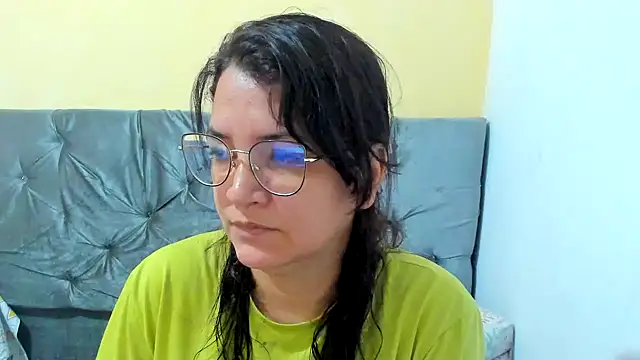 Snapshot of MARILYN_GARCIA chatting on February 1, 2025, 2:24 pm MARILYN GARCIA online show from February 1, 2025, 2:24 pm
